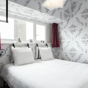 Otel Kaboom