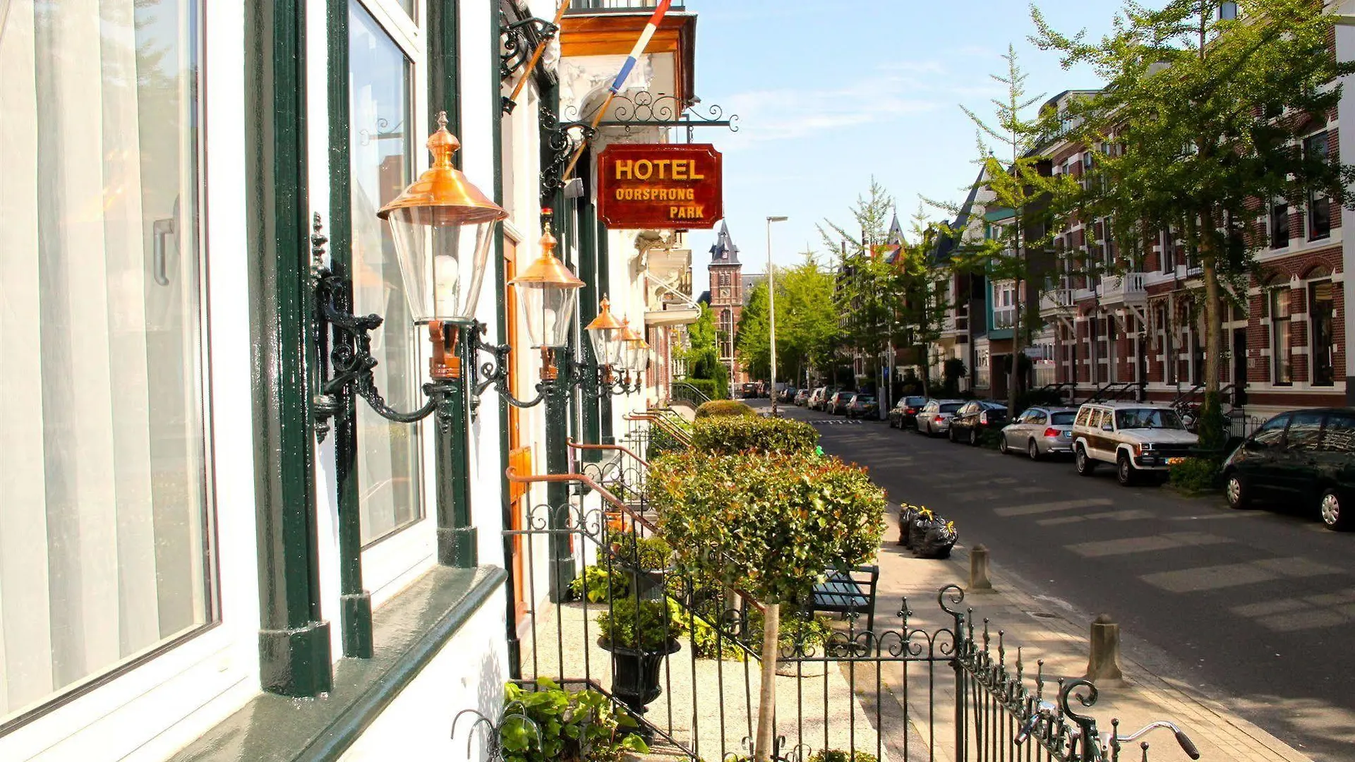 Hotel Oorsprongpark City Centre Utrecht 2*,