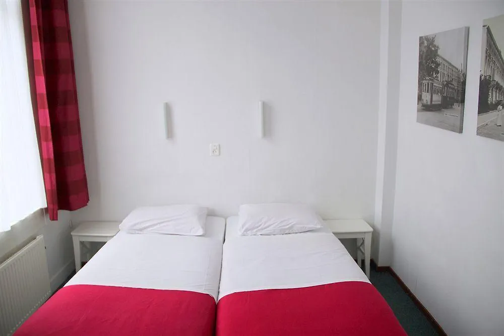 Hotel Oorsprongpark City Centre Utrecht 2*,